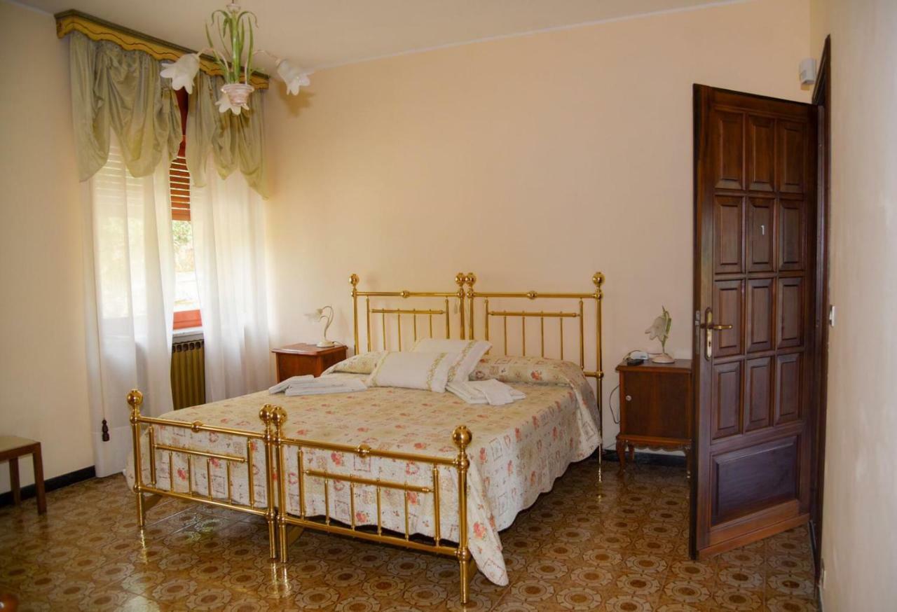 B&B Le Coccinelle Torre Bormida Exteriér fotografie